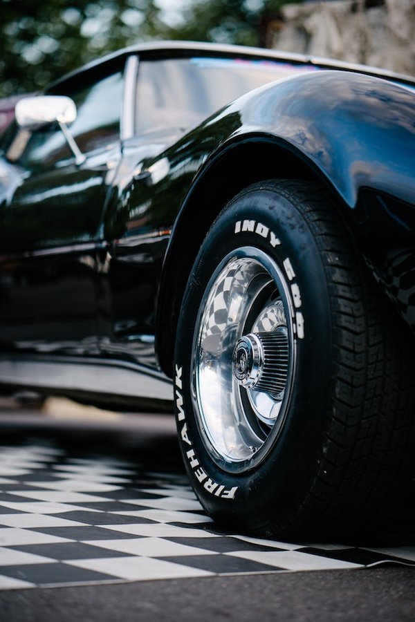 Quel métal pour la carrosserie ?